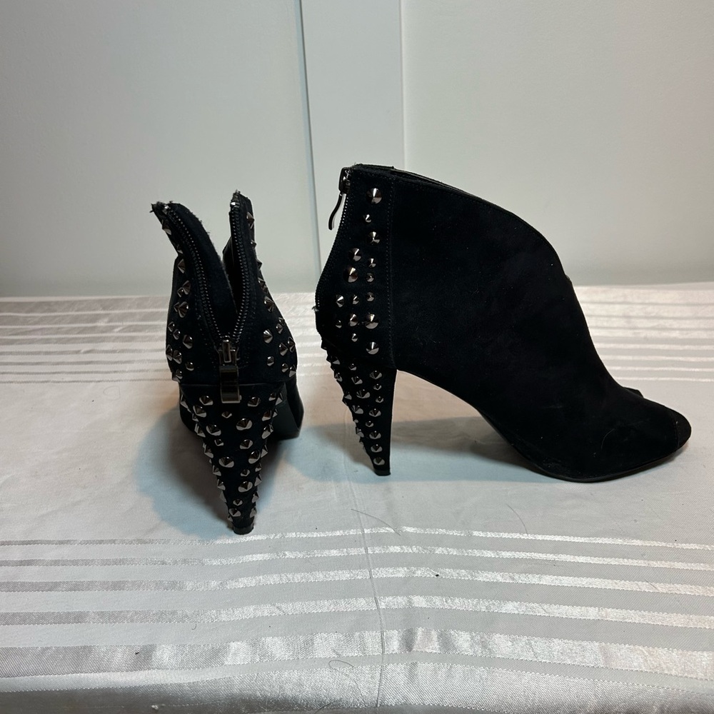 Cosmopolitan Black Studded Heeled Boots